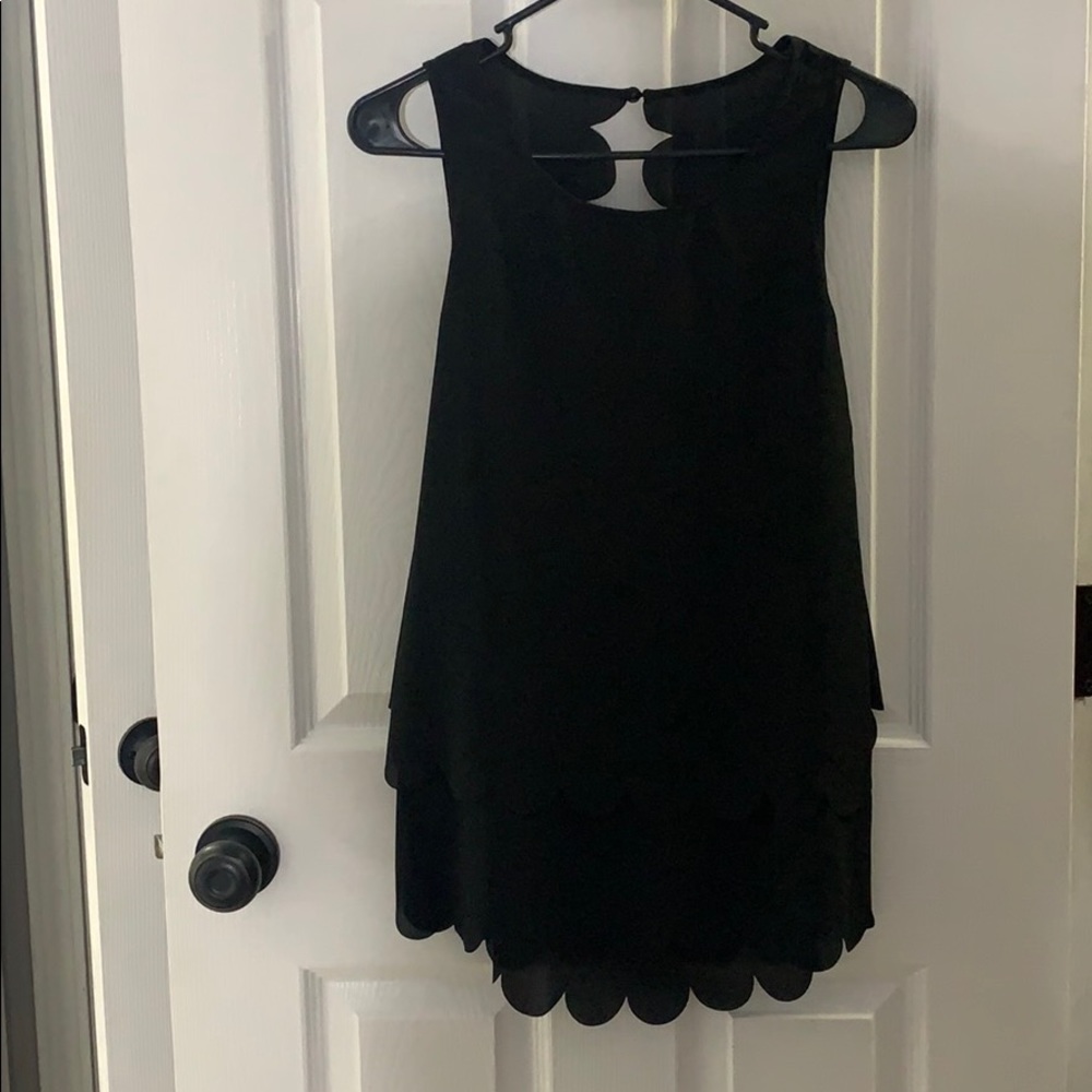 Scalloped open back tank